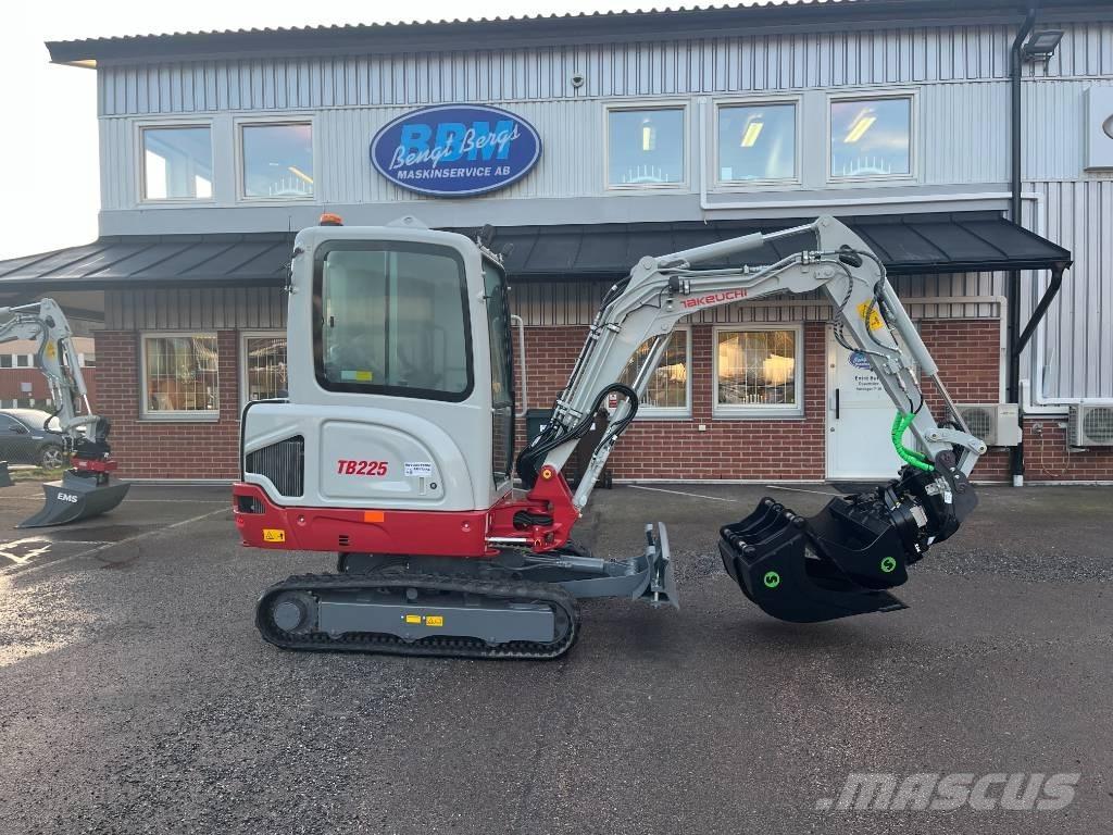 Takeuchi TB 225 Minigrävare < 7t