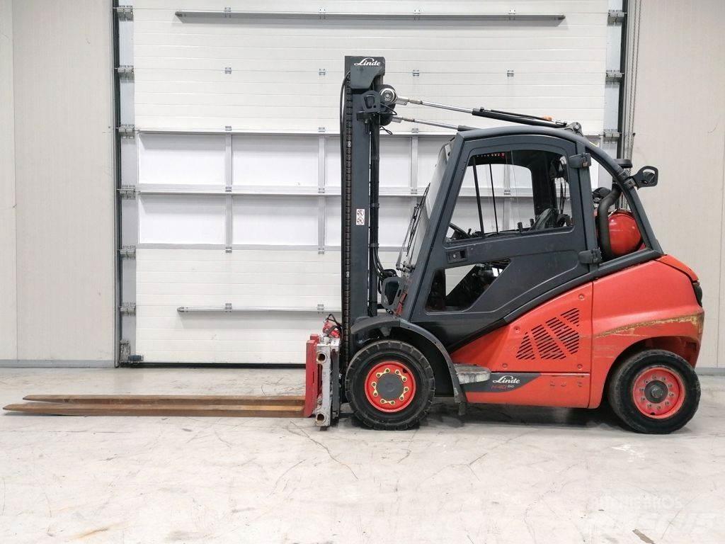 Linde H40T-02 Gasolmotviktstruckar