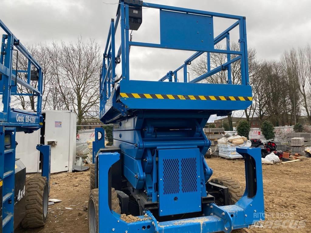 Genie GS 4390 RT Saxliftar