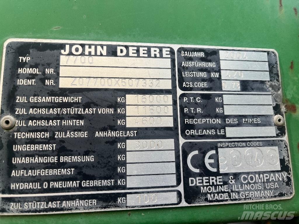 John Deere 7700 Självgående fälthackar