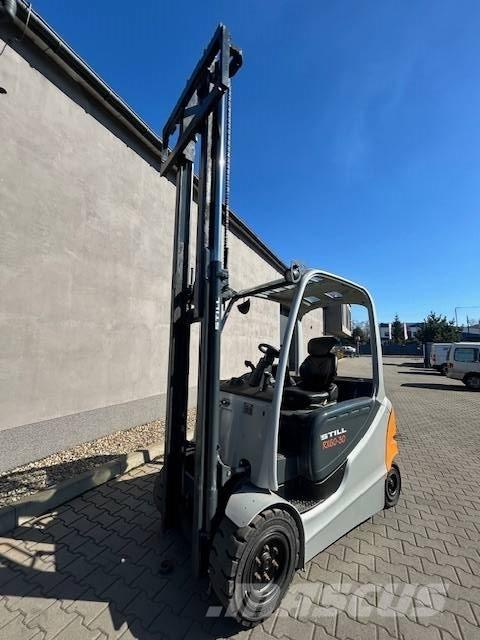 Still RX 60-30 Elmotviktstruckar