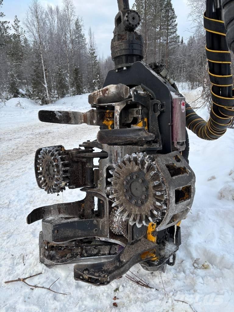 Ponsse SCORPION 8W Skördare