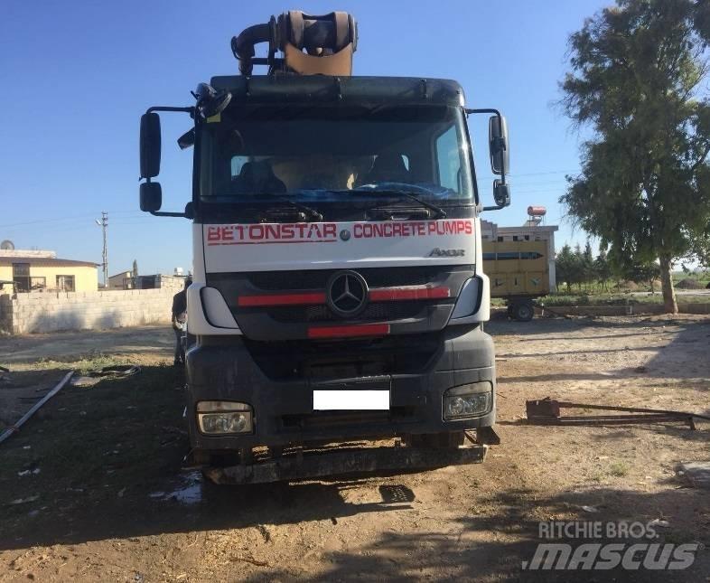 Betonstar 40M-5RZ Lastbilar med betongpump