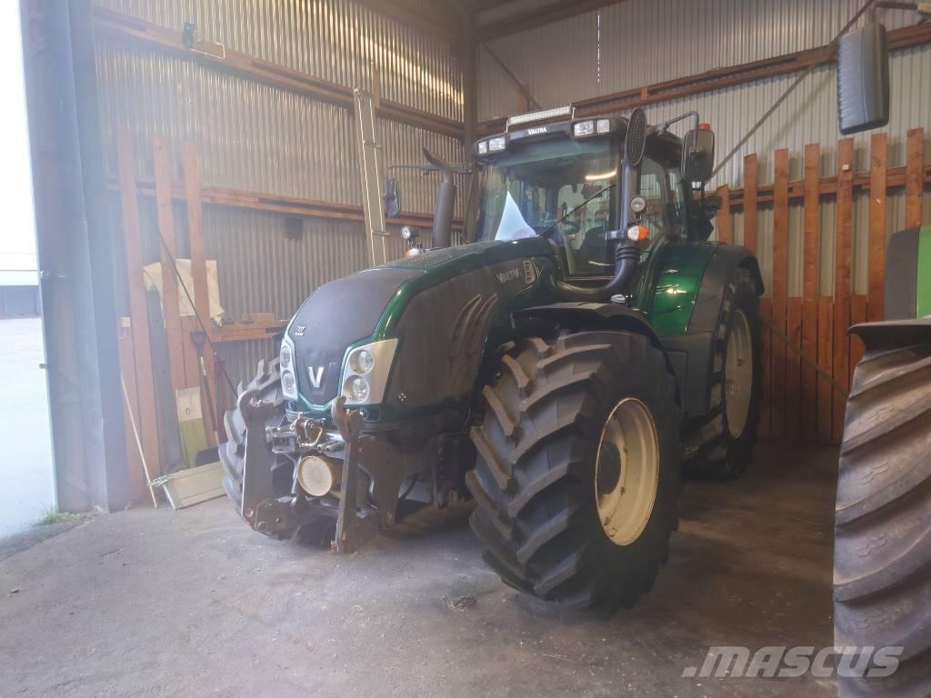Valtra T 213 V Traktorer