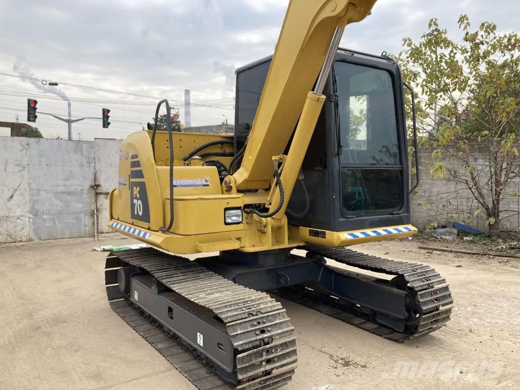 Komatsu PC 70-8 Bandgrävare