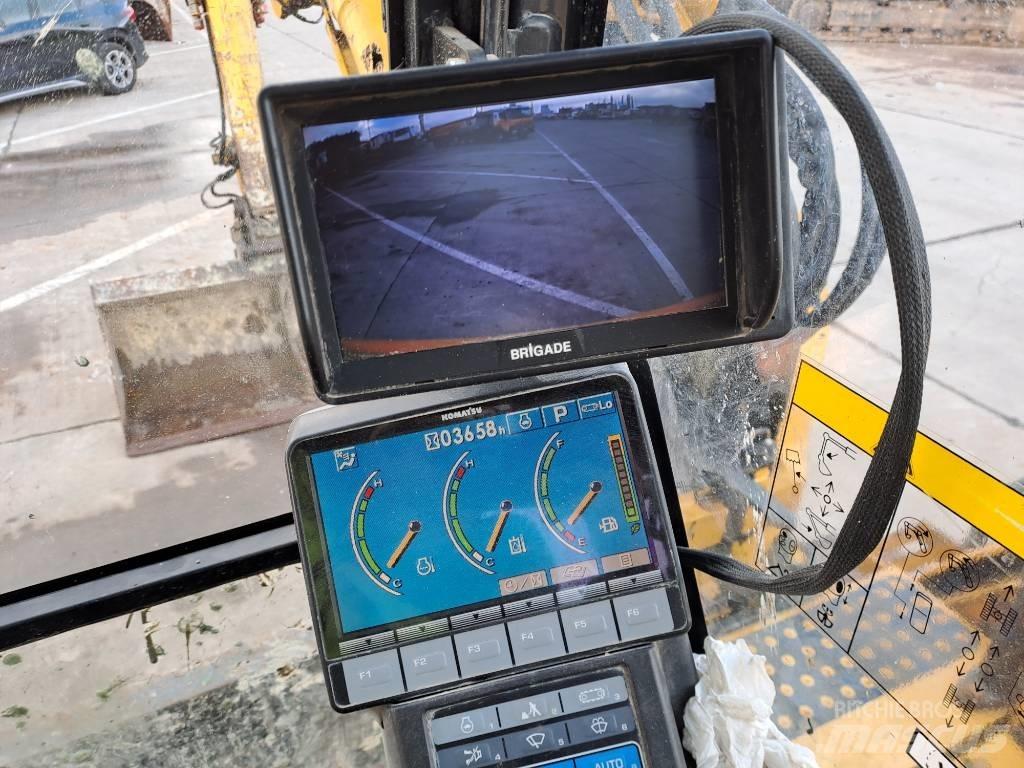 Komatsu PC118MR-8 Bandgrävare