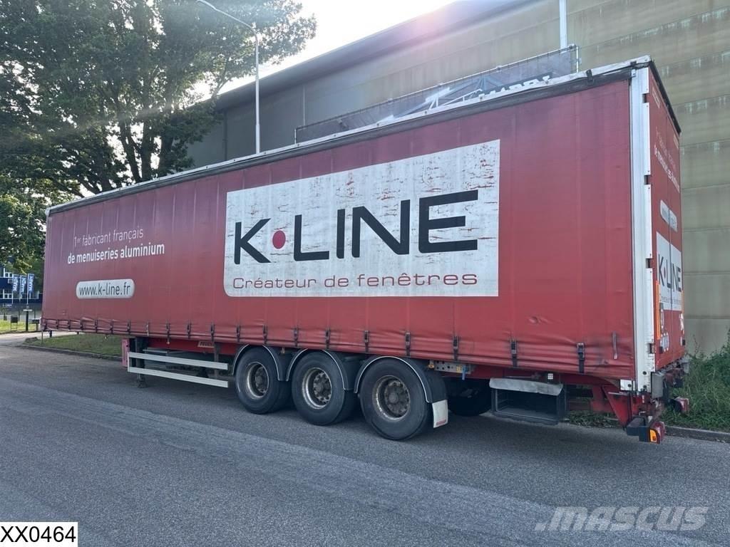 Fruehauf Tautliner Kapelltrailer