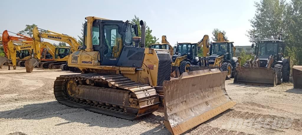 Komatsu D61EX-15 Bandschaktare