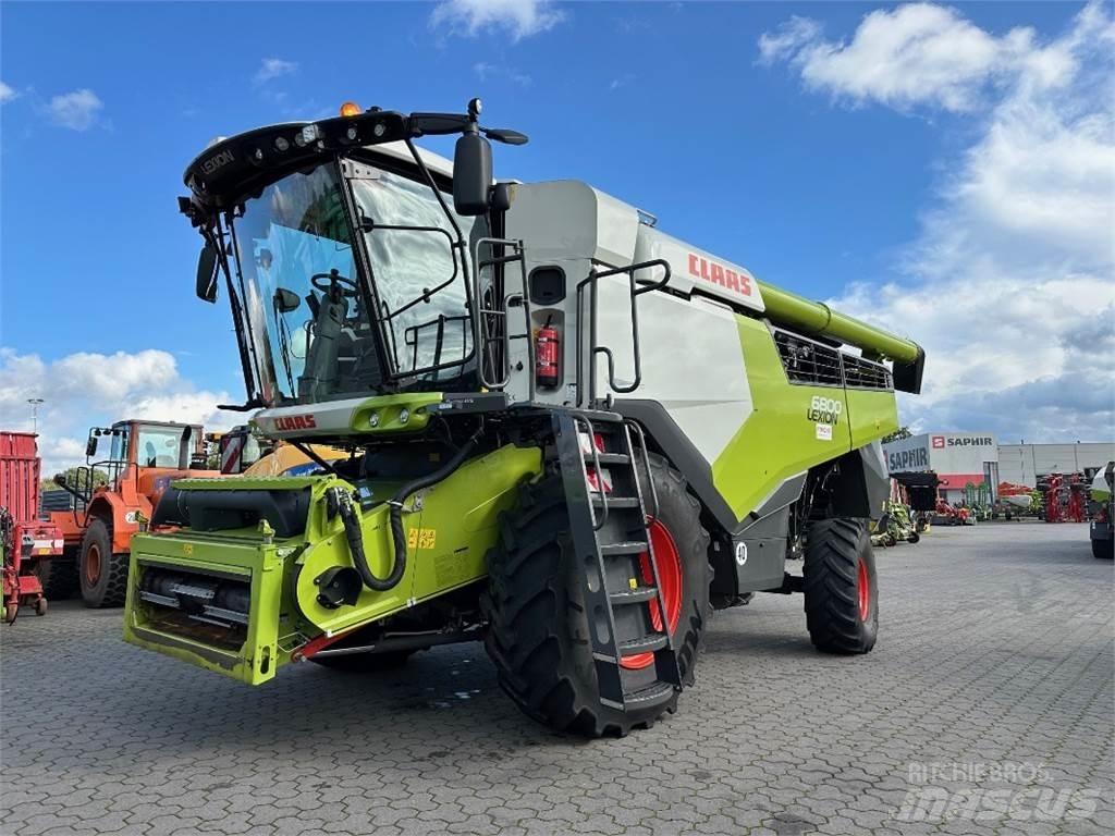 CLAAS Lexion 6800 Skördetröskor