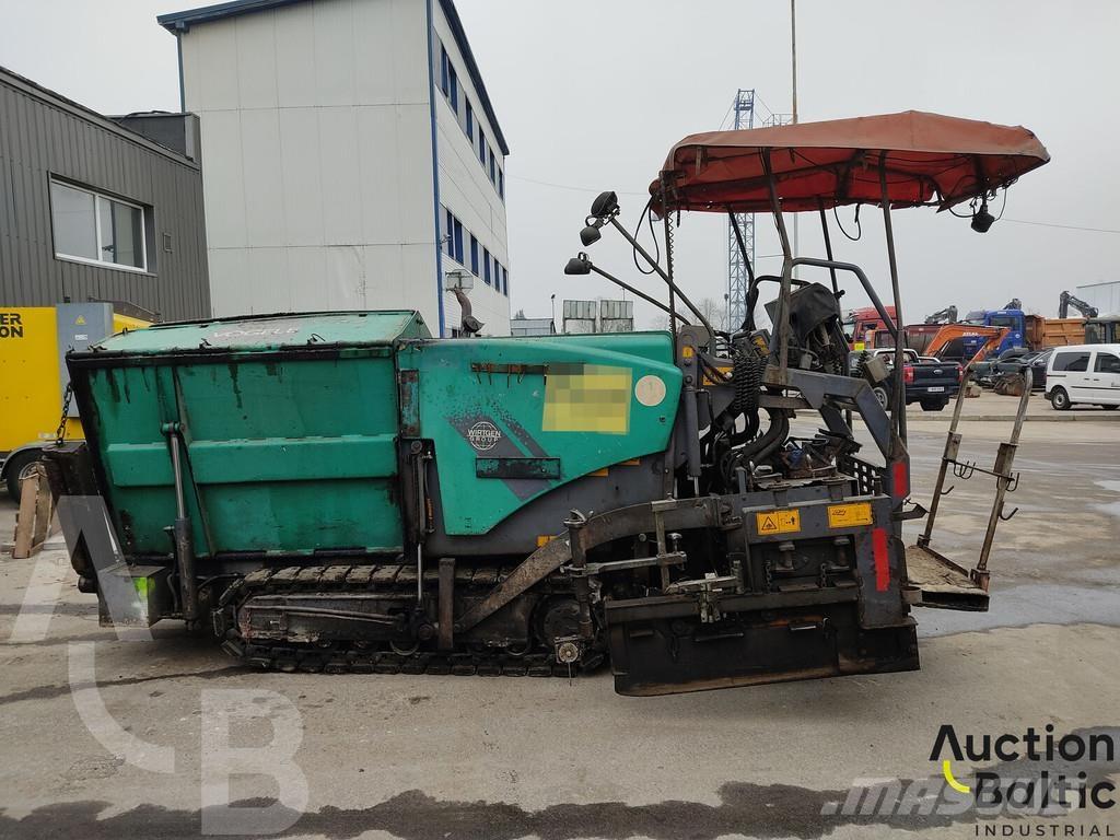 Vögele Super 800 Asfaltsläggningsmaskiner