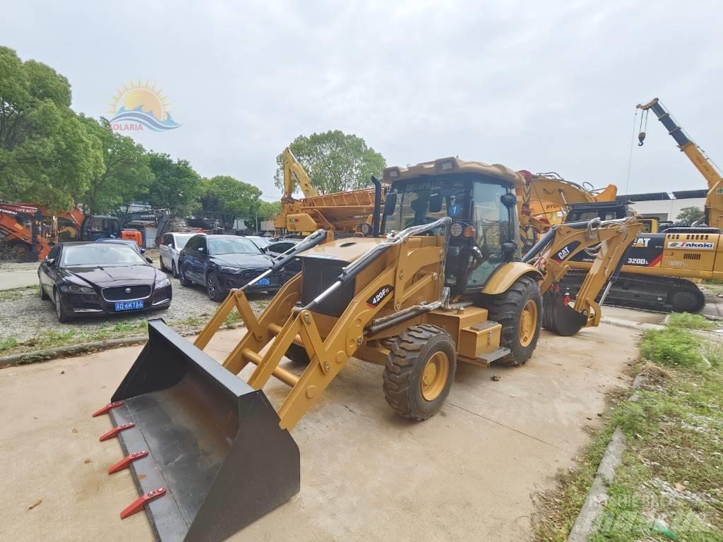 CAT 420F Grävlastare