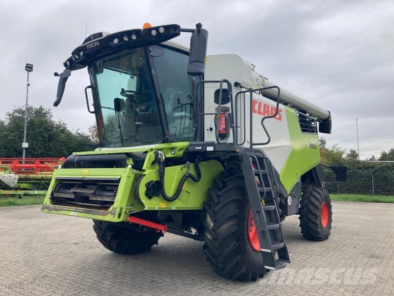 CLAAS TRION 640 Skördetröskor