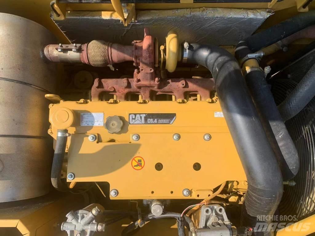 CAT 320 D Bandgrävare