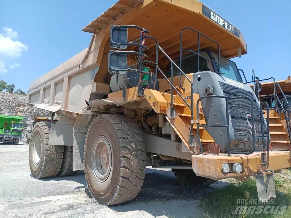 CAT 773 F Midjestyrd dumper