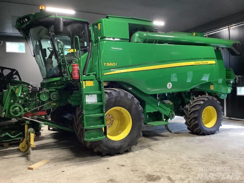 John Deere T 560 i Skördetröskor