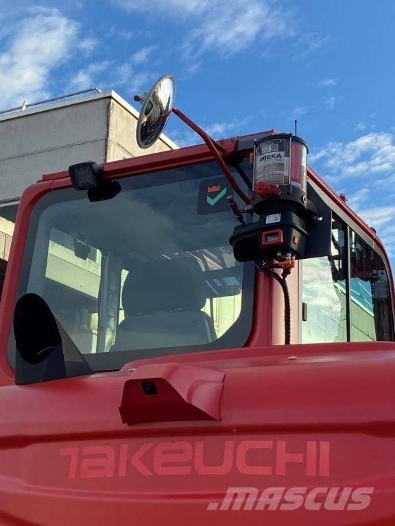 Takeuchi TB 395 W Hjulgrävare
