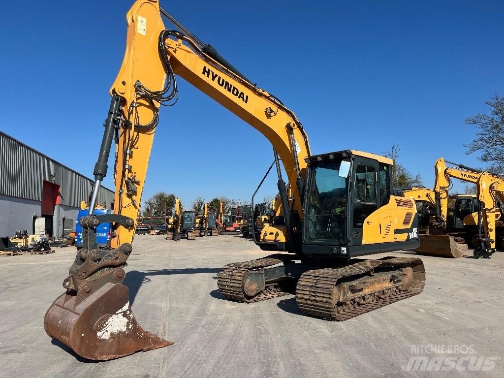 Hyundai HX140L Bandgrävare