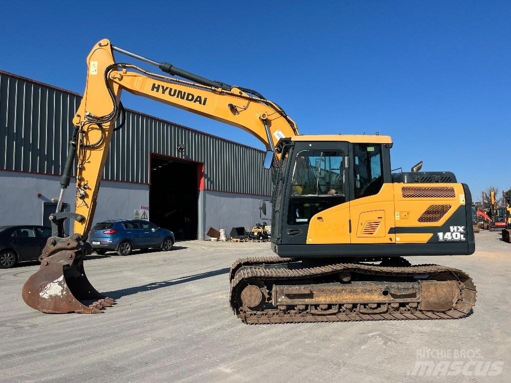 Hyundai HX140L Bandgrävare