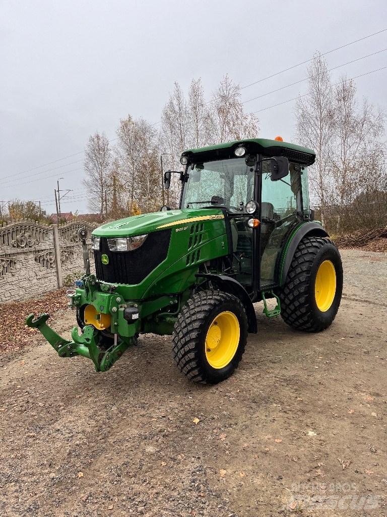John Deere 5105 GF Traktorer