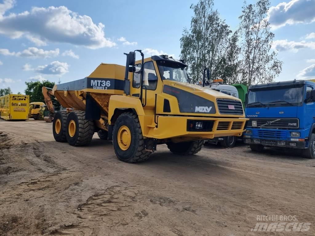 Moxy MT 36 II Midjestyrd dumper