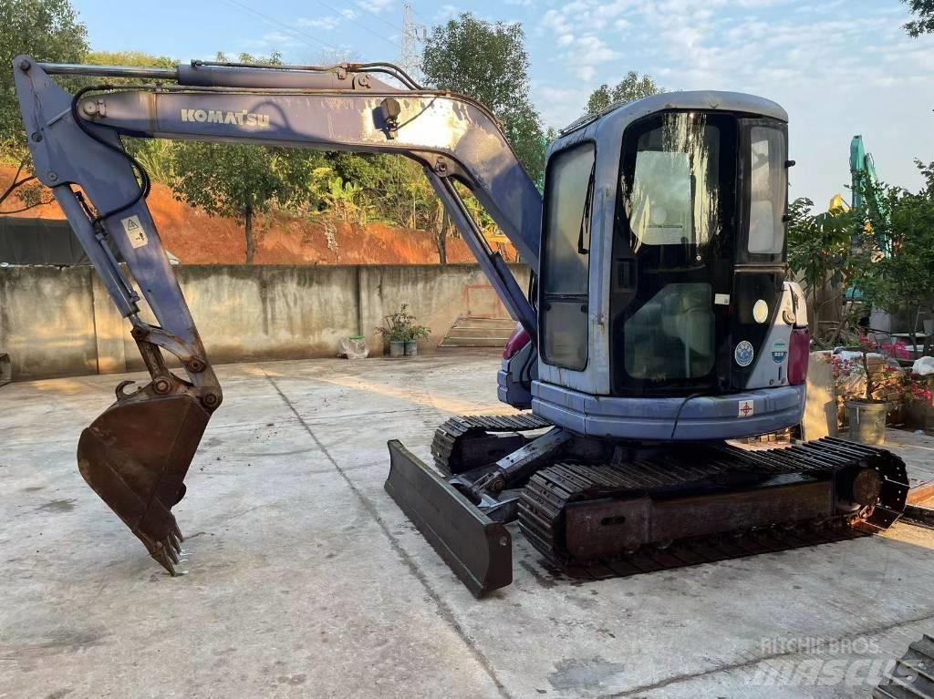 Komatsu PC 50 UU Minigrävare < 7t