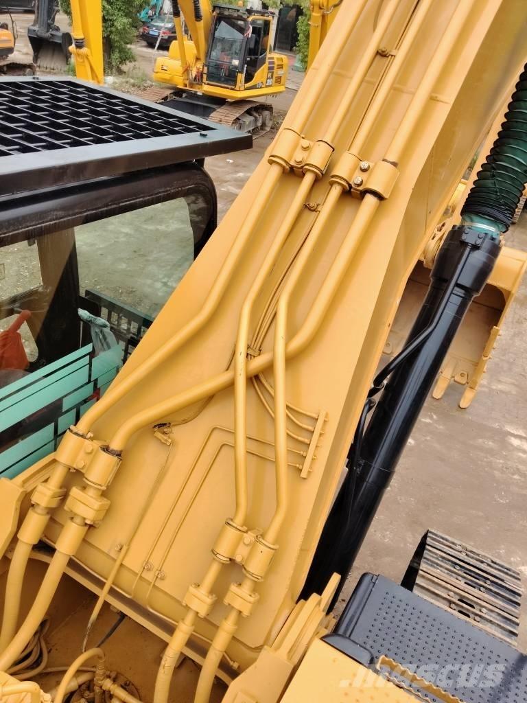 CAT 330 D Bandgrävare
