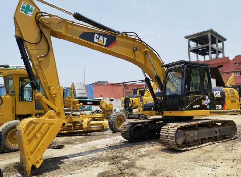 CAT 320d Bandgrävare
