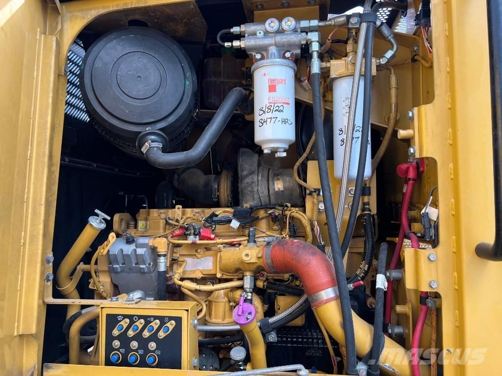 CAT 140M Väghyvlar