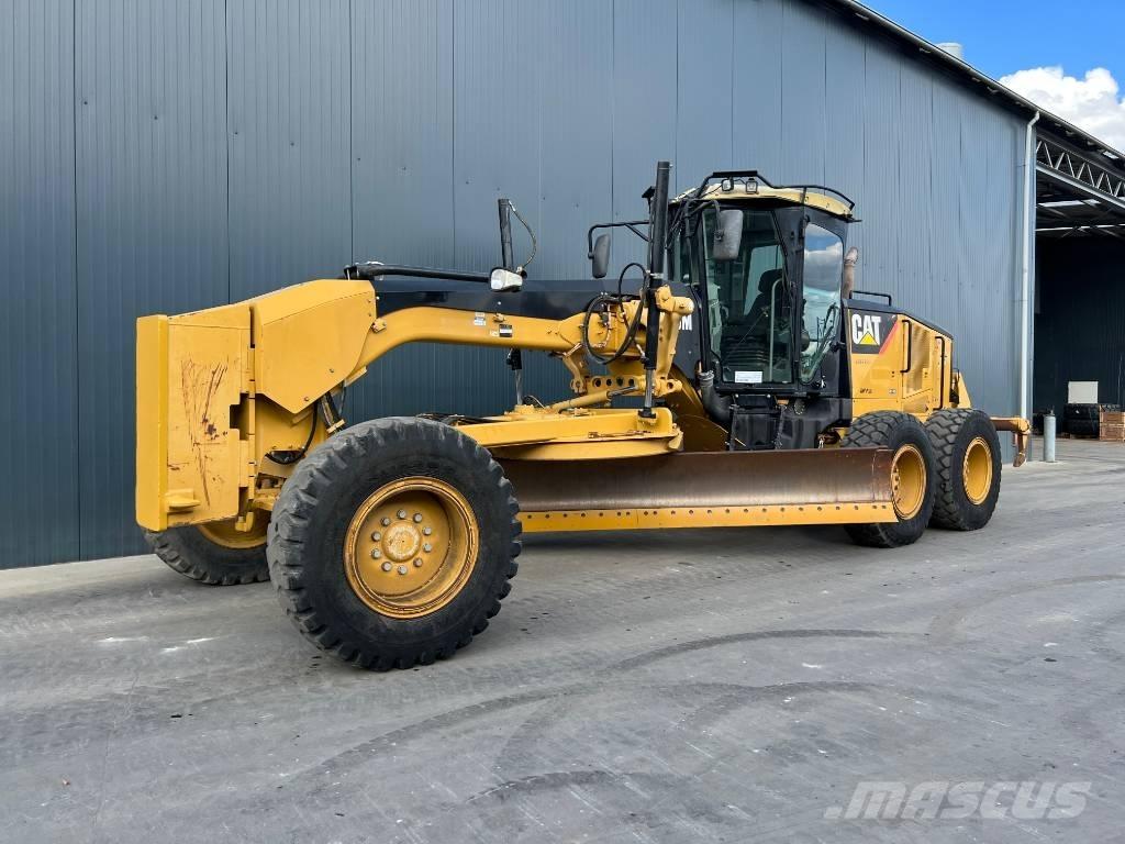 CAT 140M Väghyvlar