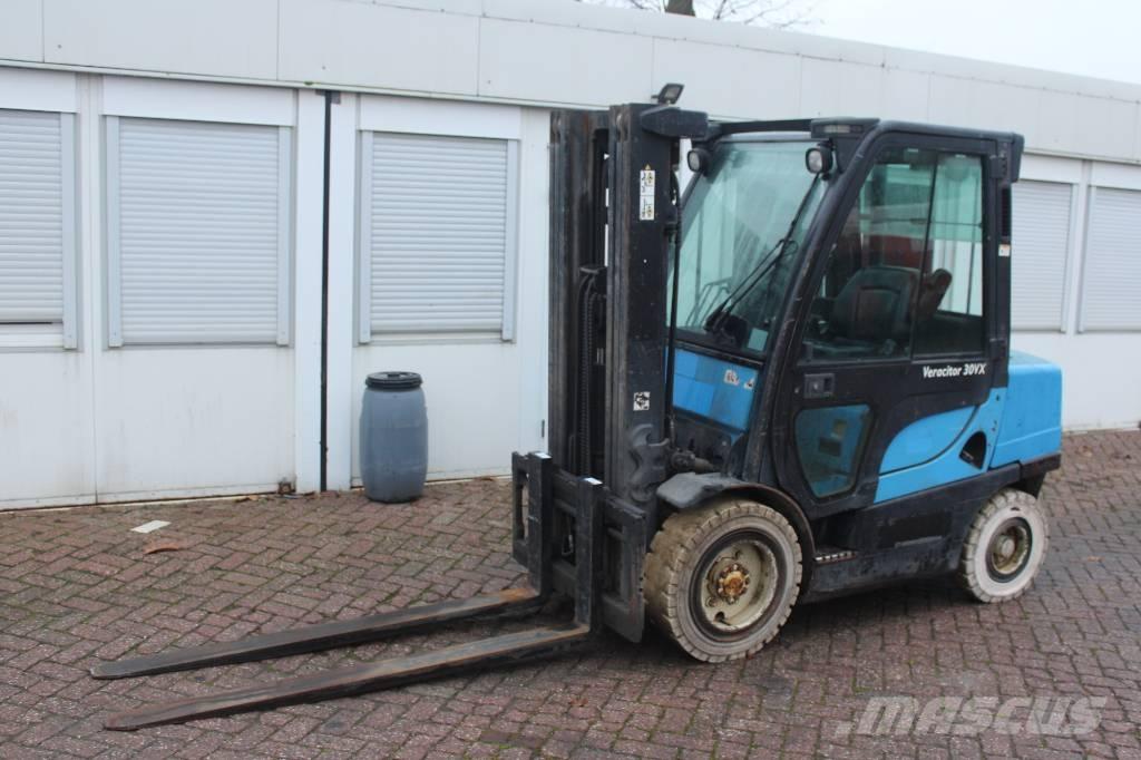 Yale GDP 30 VX Dieselmotviktstruckar