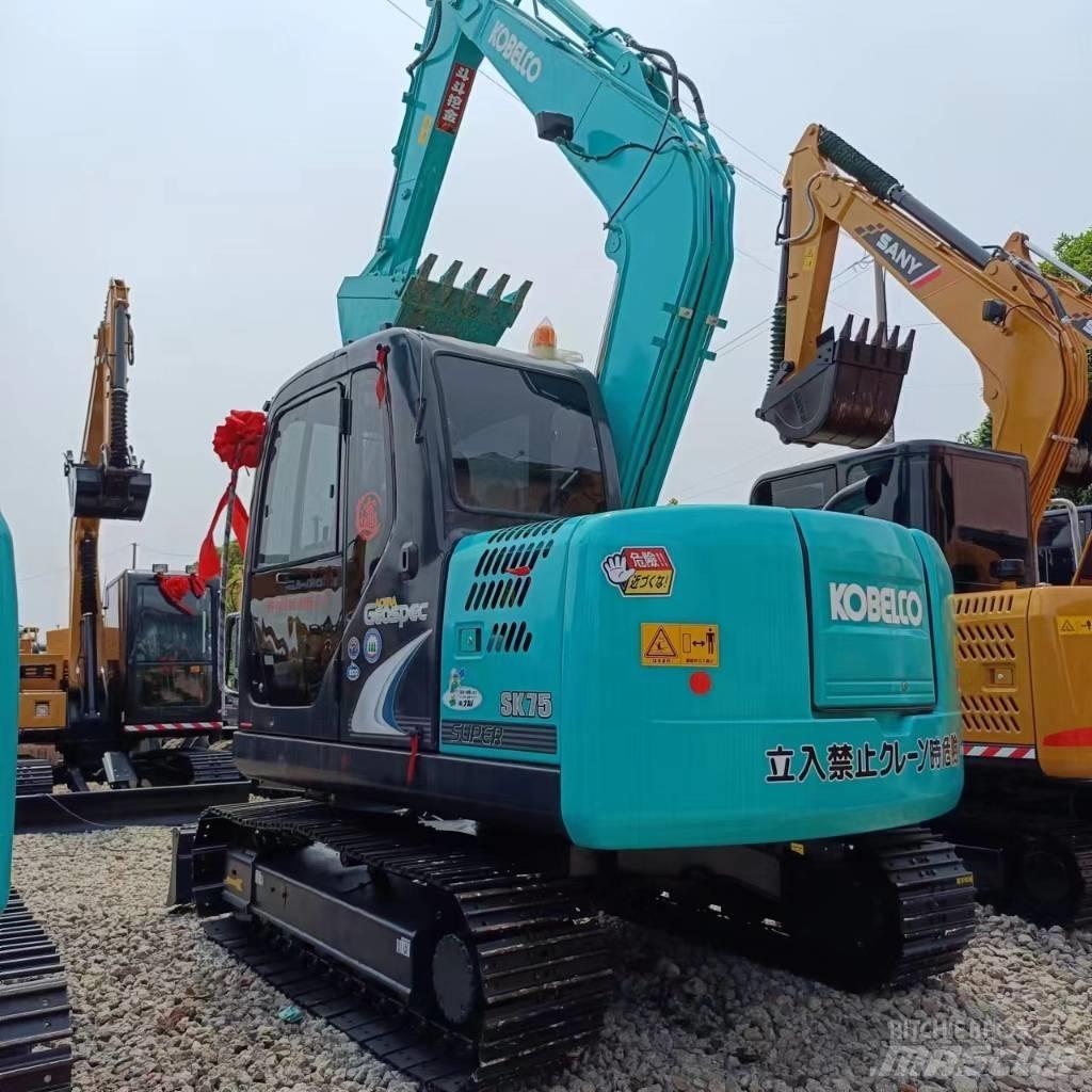 Kobelco SK 75 Bandgrävare