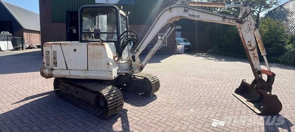 Bobcat X335 Minigrävare < 7t