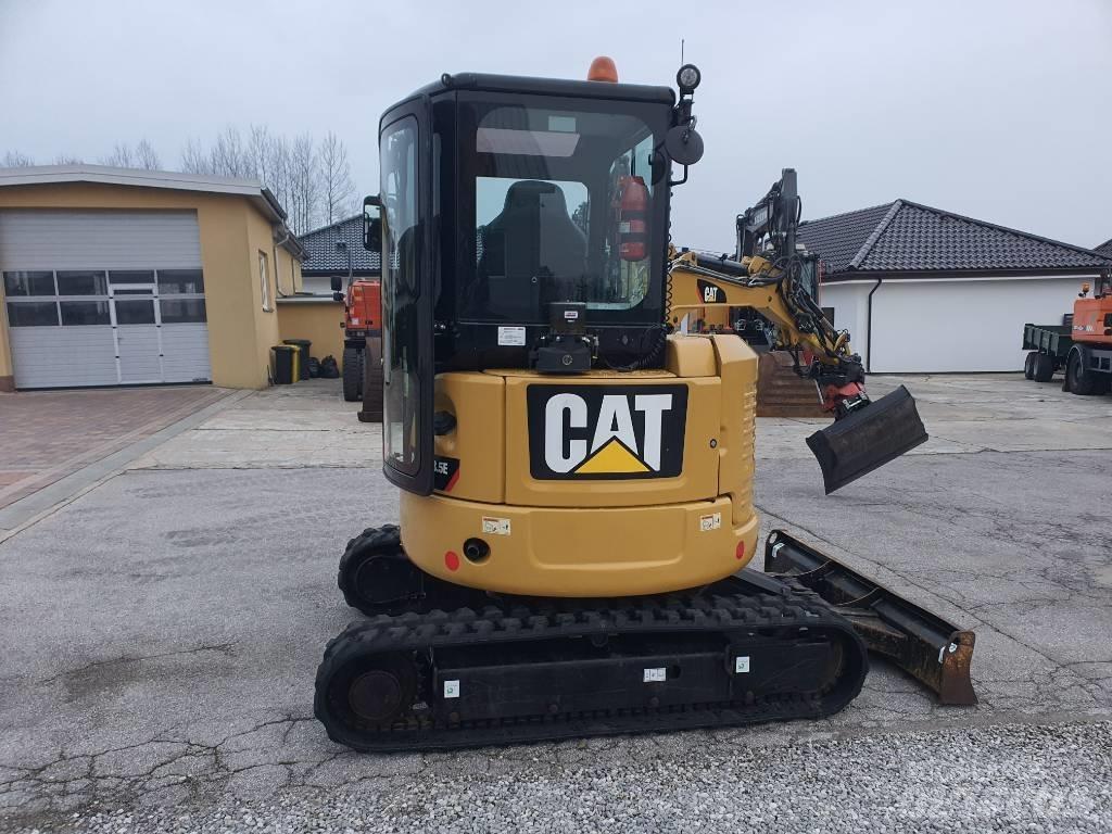 CAT 303.5 E CR Minigrävare < 7t