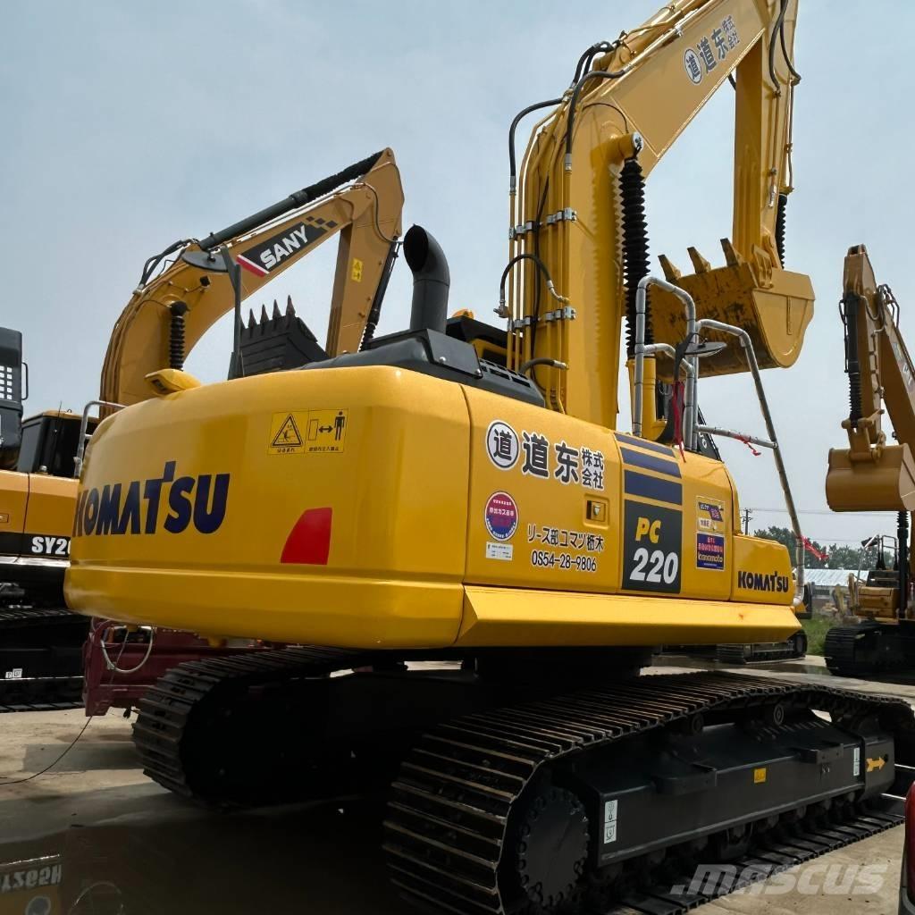 Komatsu 220-8 Bandgrävare