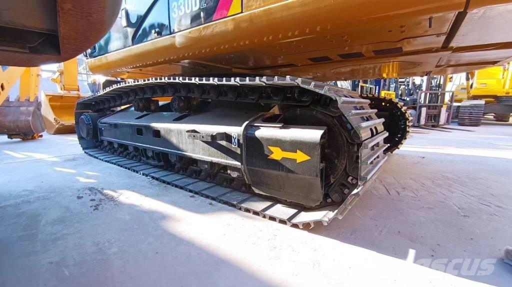 CAT 330D2L Bandgrävare