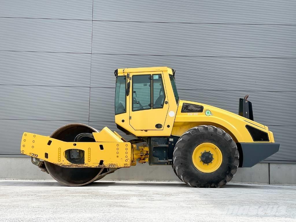 Bomag BW 216 DH-4i Envalsvältar