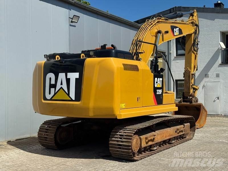 CAT 320 FL Bandgrävare