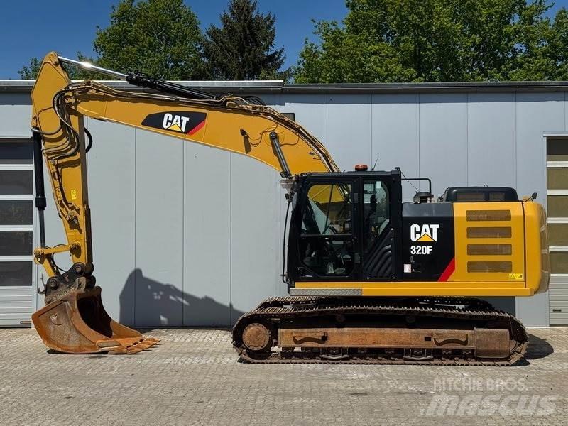 CAT 320 FL Bandgrävare