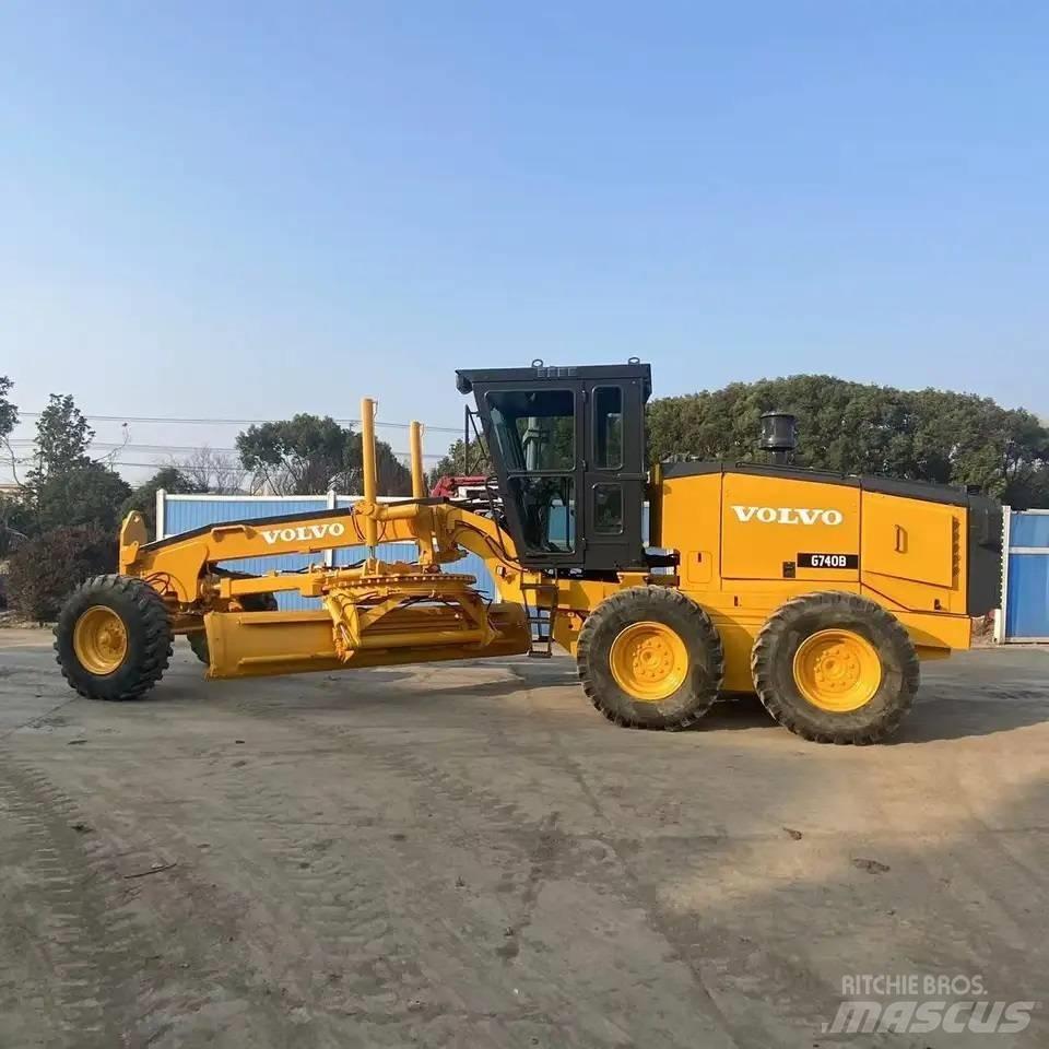 Volvo G740B Väghyvlar