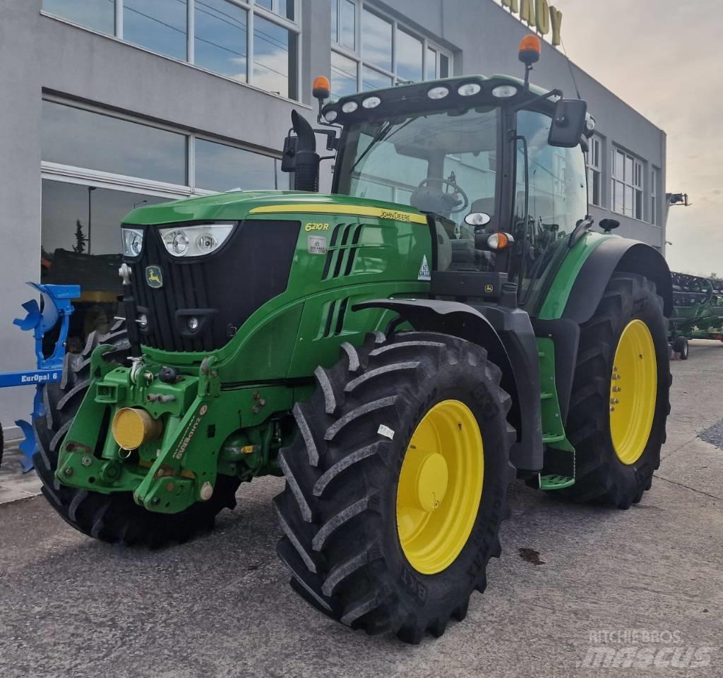 John Deere 6210 R Traktorer