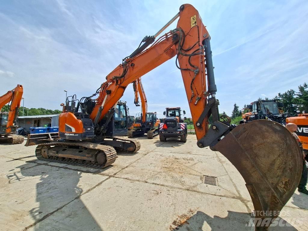 Doosan DX 235 LCR-5 Bandgrävare