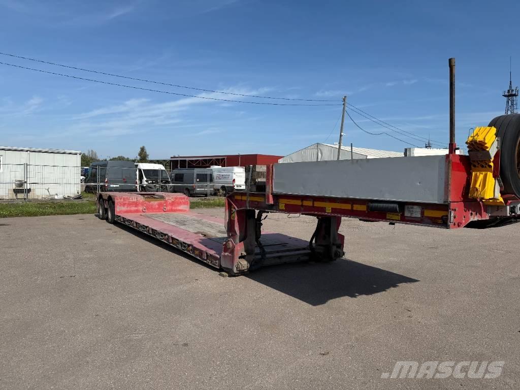 Faymonville Megamax Låg lastande semi trailer