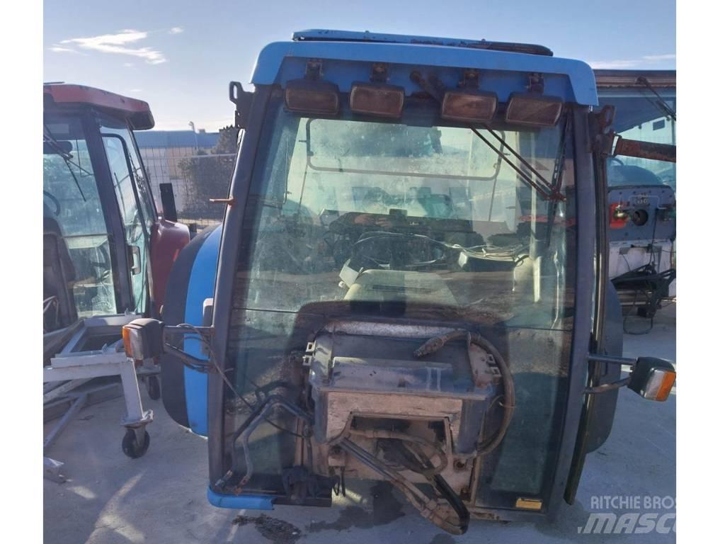 Landini Legend 115 Hytter och interiör