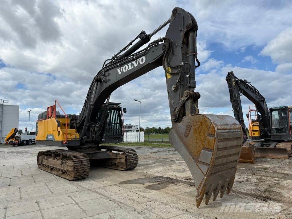 Volvo EC380ENL Bandgrävare