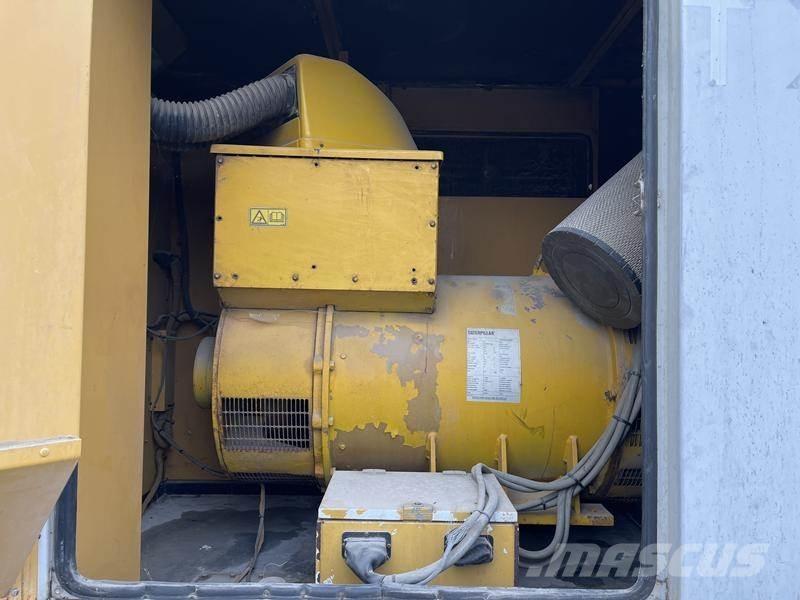 CAT C 18 - 700 Dieselgeneratorer