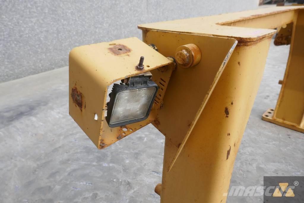 CAT 208-8705 Hytter och interiör