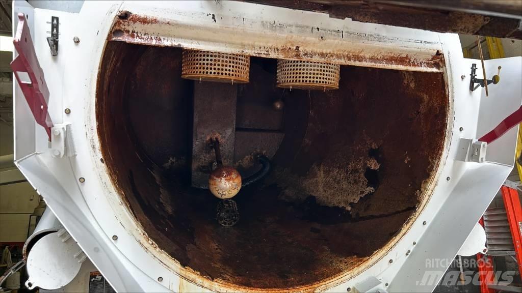 Vactor 2100 Plus Slamsugningsbil