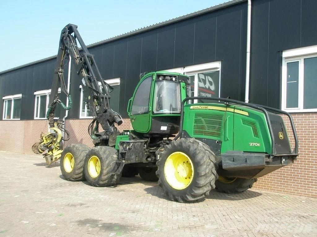 John Deere 1270E Skördare