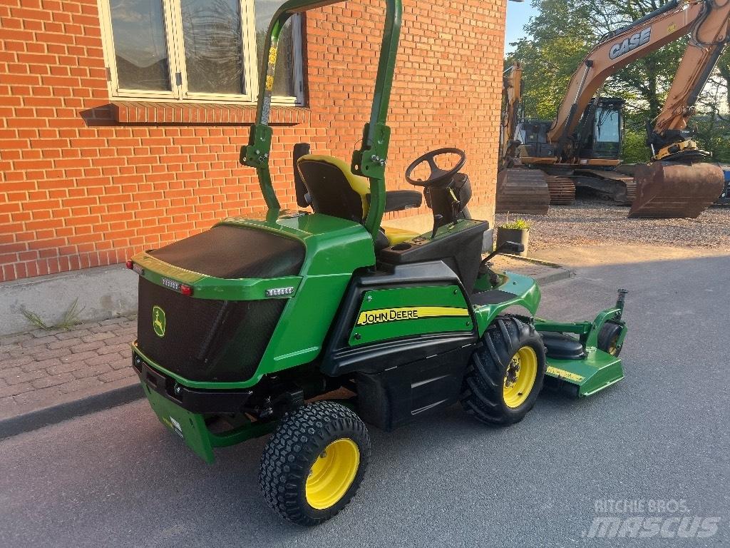 John Deere 1550 Åkgräsklippare
