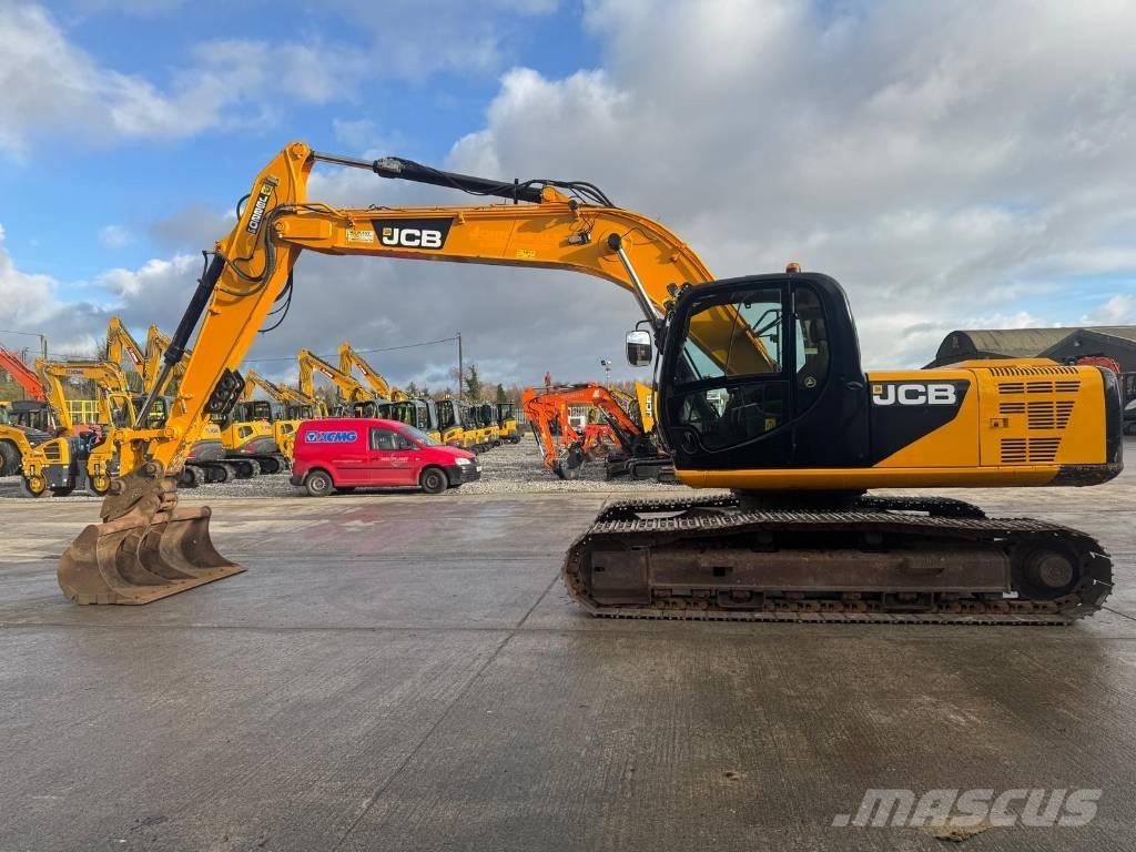 JCB JS 220 LC Grävmaskiner med lång räckvidd